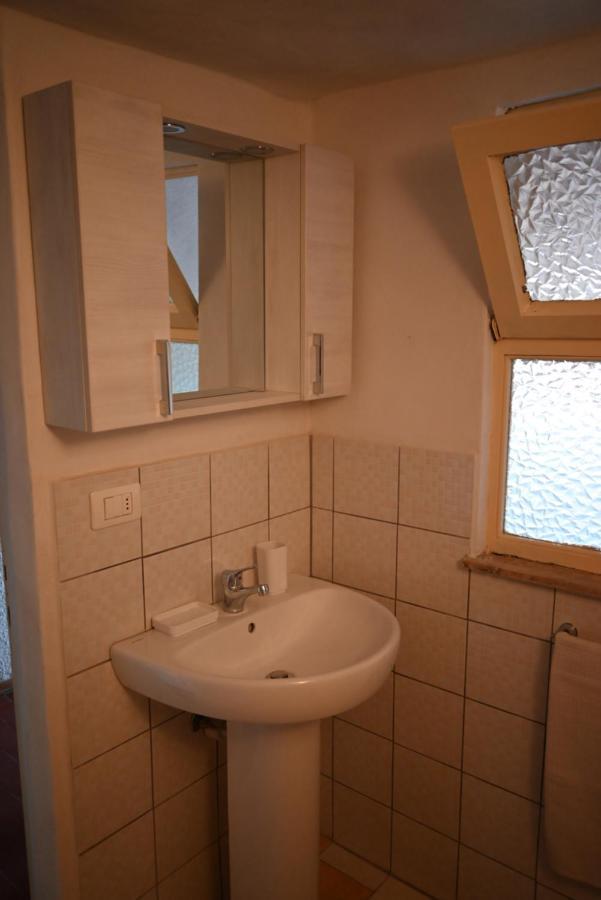 Casa Di Lisa Apartment Ozzano Monferrato Luaran gambar